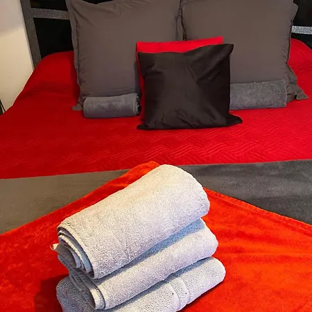 בית נופש Maison Renovee Au Coeur Du Mans, Proche Centre Et Circuit - Fr-1-410-465 *